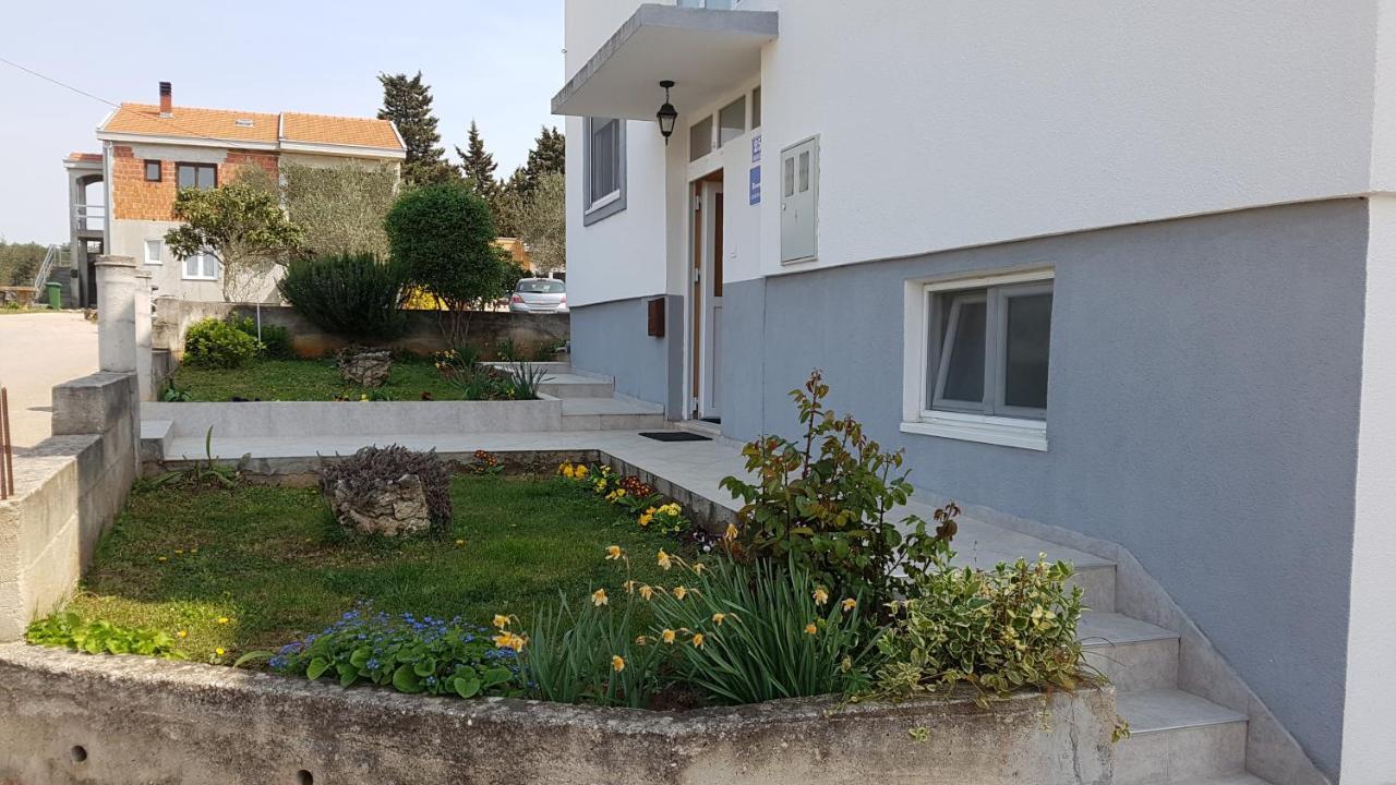 Apartment Pantalon, Big Terrace And Free Parking Zadar Exterior foto